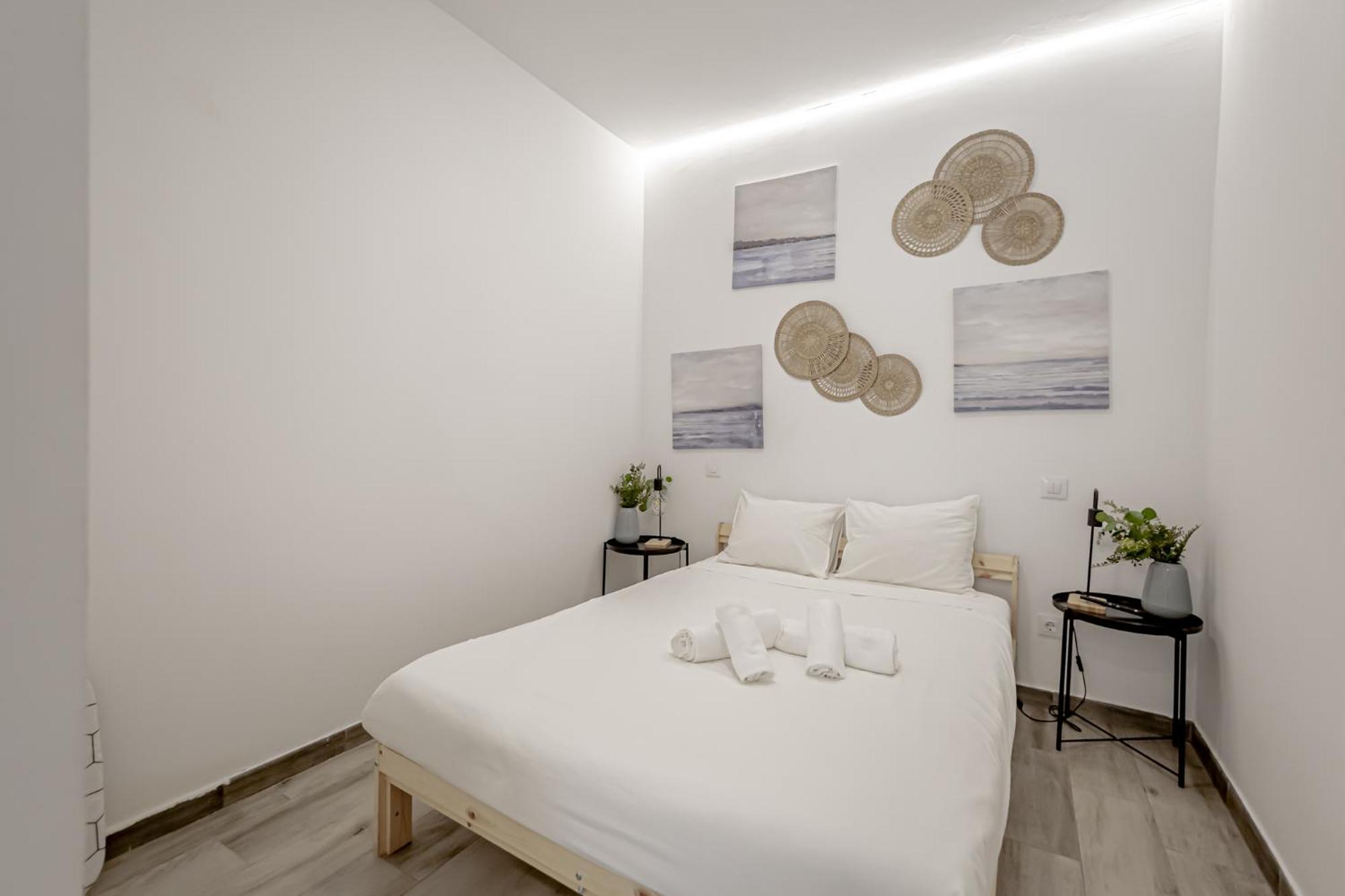 Apartamentos Tetuan Madrid Bilik gambar